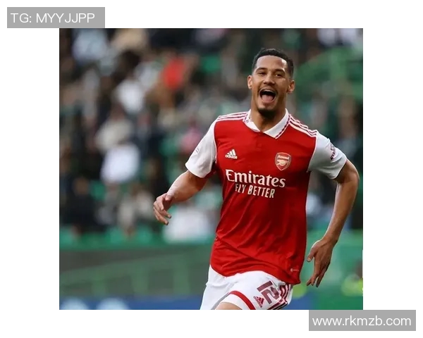 后卫防守强硬的足球明星们如何在比赛中展现出色的防守技巧与战术智慧