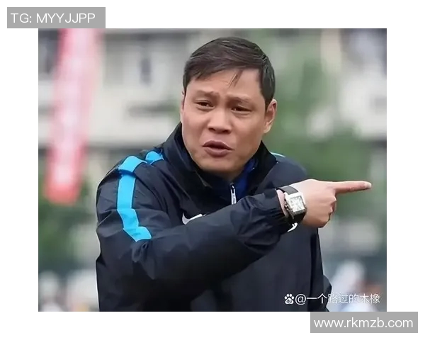 足球明星因比赛失利情绪失控意外让小孩哭泣引发热议