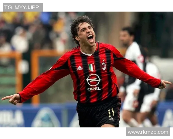 足球明星的奋斗历程与传奇故事揭示他们背后的坚持与荣耀 足球明星的奋斗历程与传奇故事揭示他们背后的坚持与荣耀