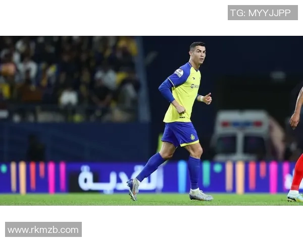 世界足球巨星C罗的辉煌职业生涯与成就全景回顾